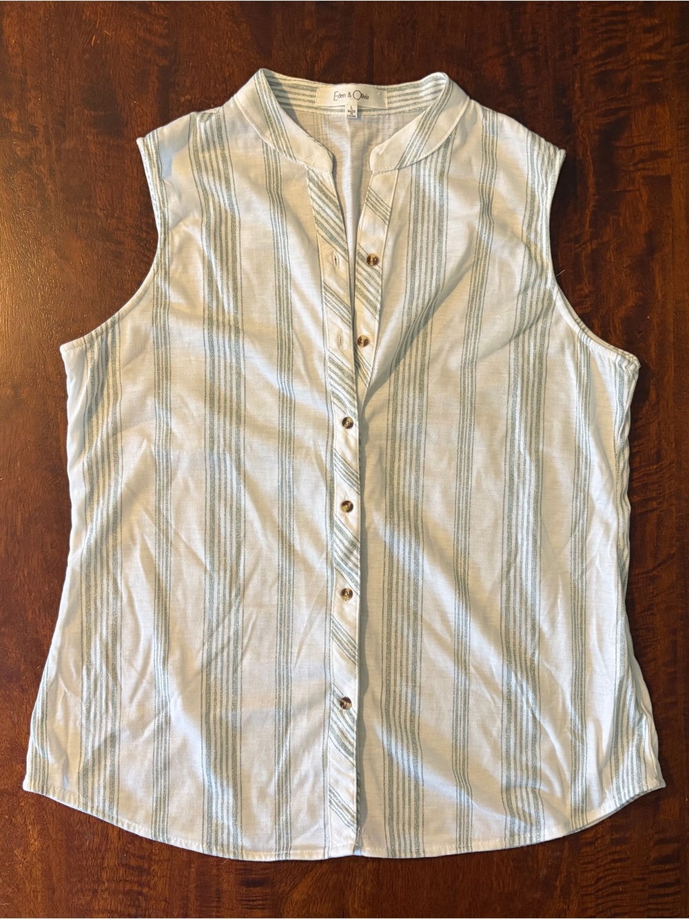 Eden & Olivia Sleeveless Button-Front Top in Light Teal White Stripes Women’s L
